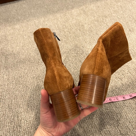 VINCE Women's Tillie Suede Mid-Heel Booties Size 9.5M - Picture 4 of 9